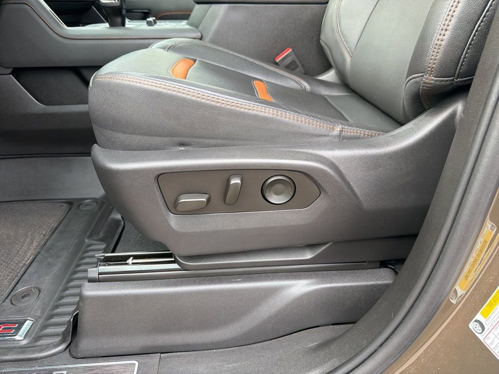 Used 2023 GMC Sierra 1500 AT4 w/ AT4 Preferred Package image 14