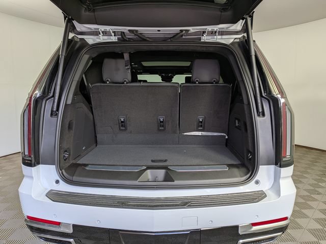 New 2026 Cadillac Escalade Platinum Luxury w/ LPO, Floor Liner Package AWD/4WD image 16