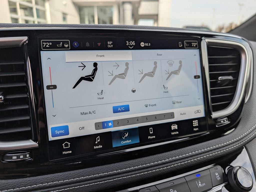 New 2026 Chrysler Pacifica Select image 25