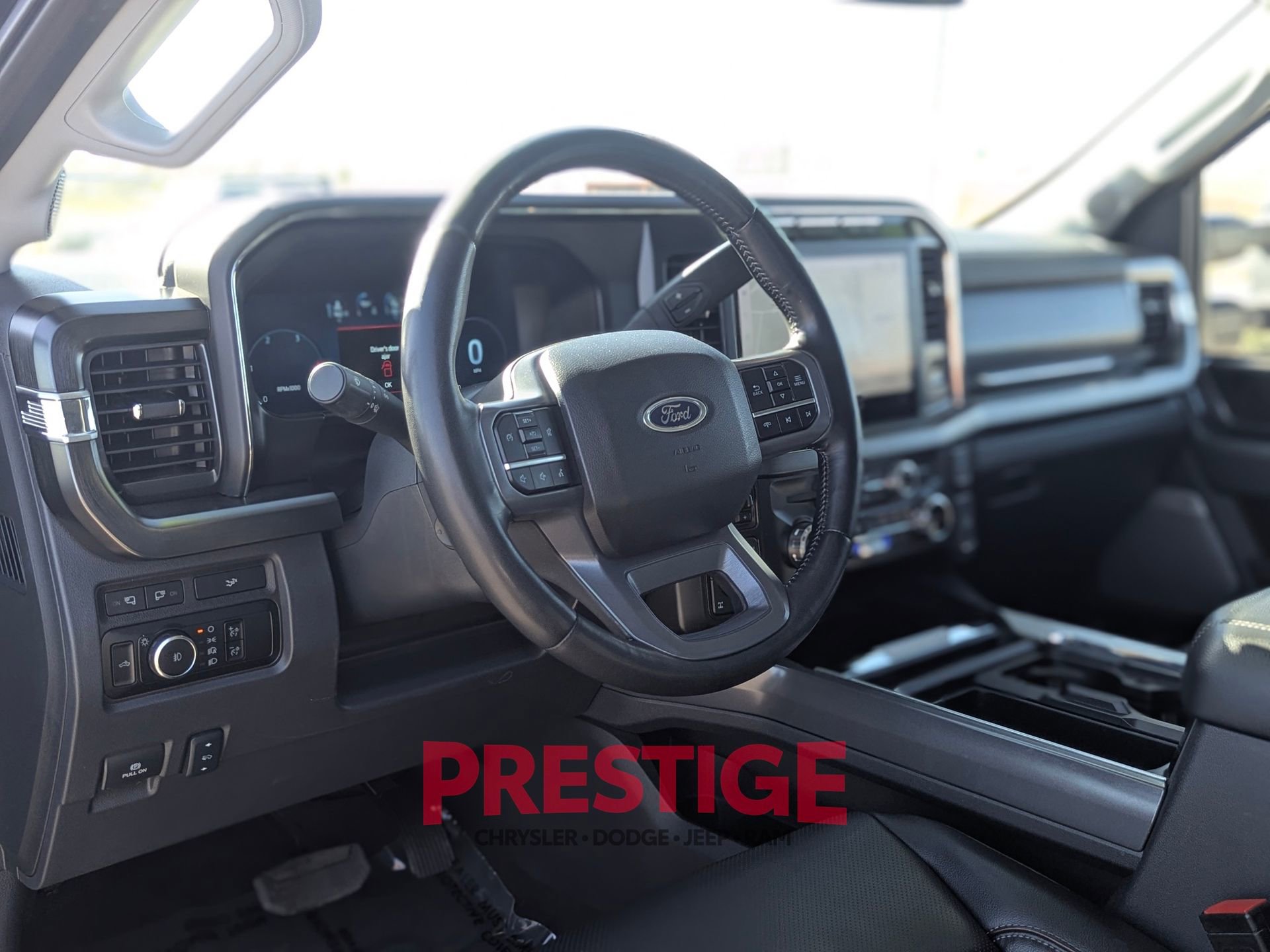 Used 2024 Ford F350 Lariat w/ Chrome Package AWD/4WD image 15