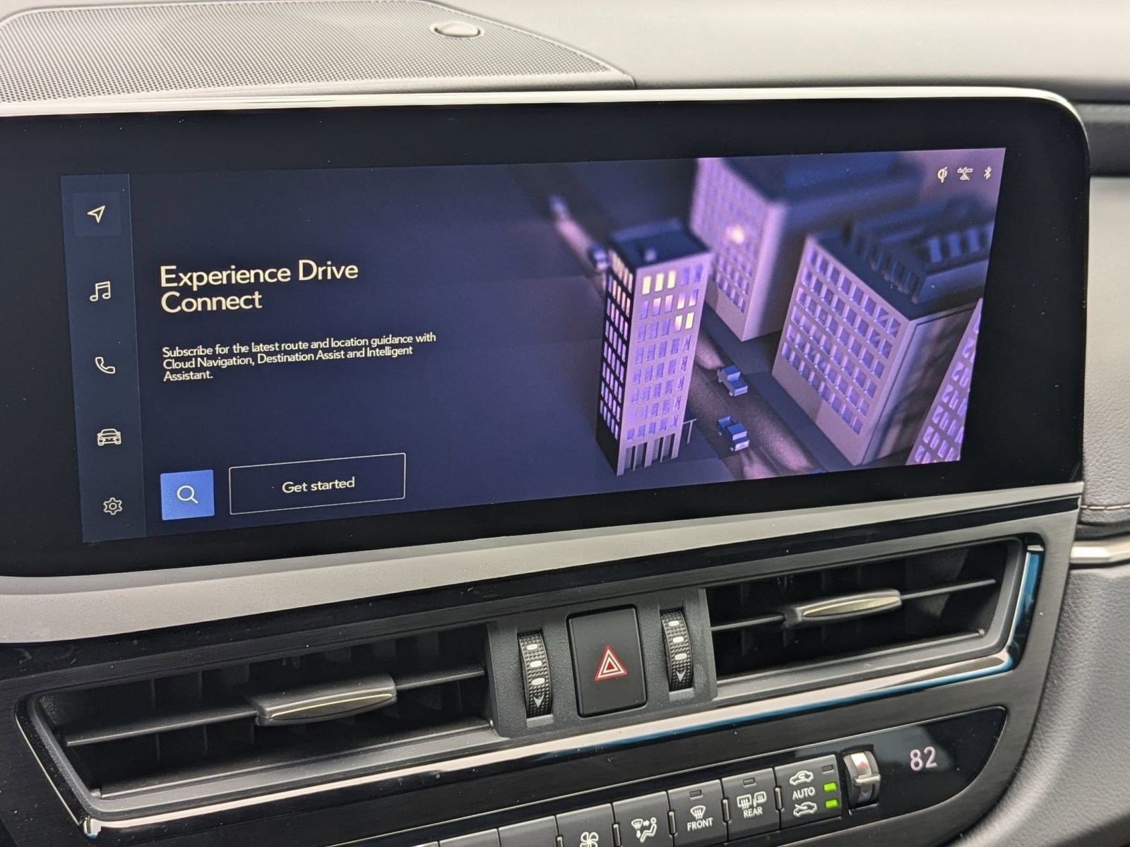 Certified 2025 Lexus ES 300h w/ Luxury Package image 30