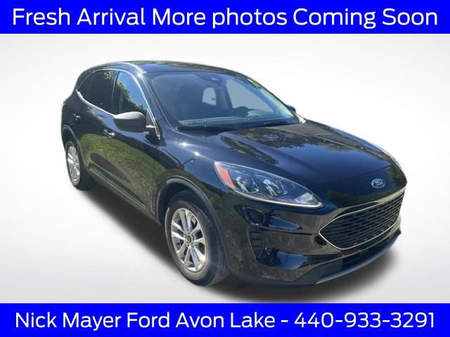 Used 2022 Ford Escape SE w/ Convenience Package FWD image 9