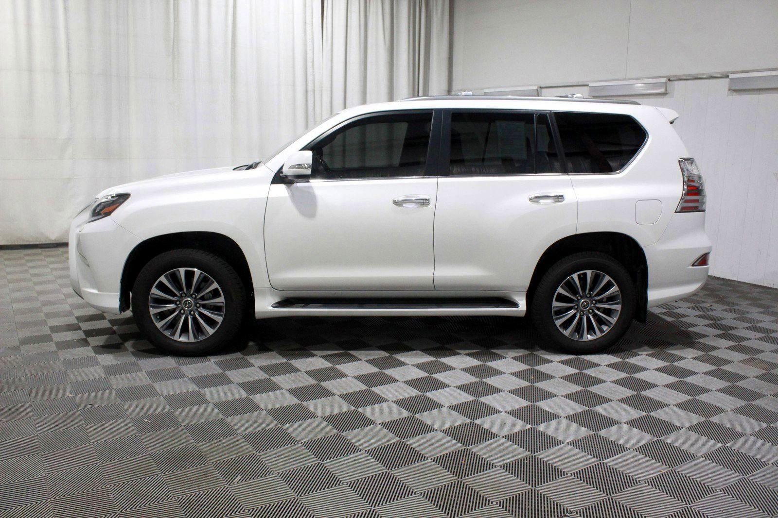 Used 2023 Lexus GX 460 Luxury image 45