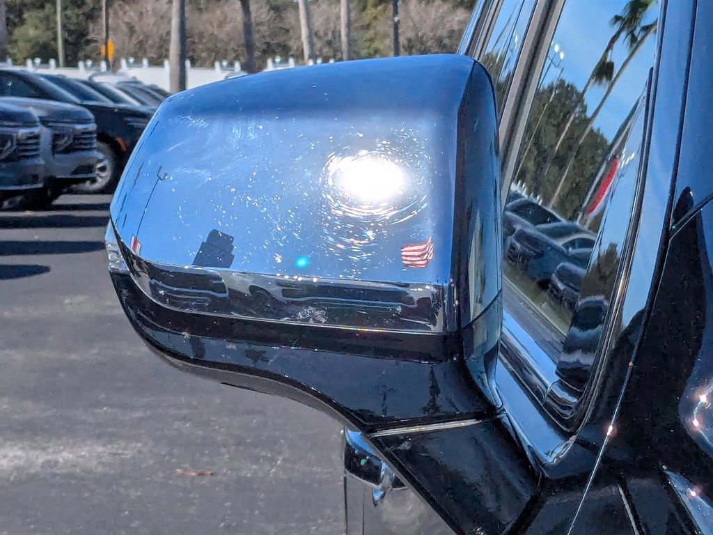 Used 2024 Chevrolet Tahoe Premier image 12