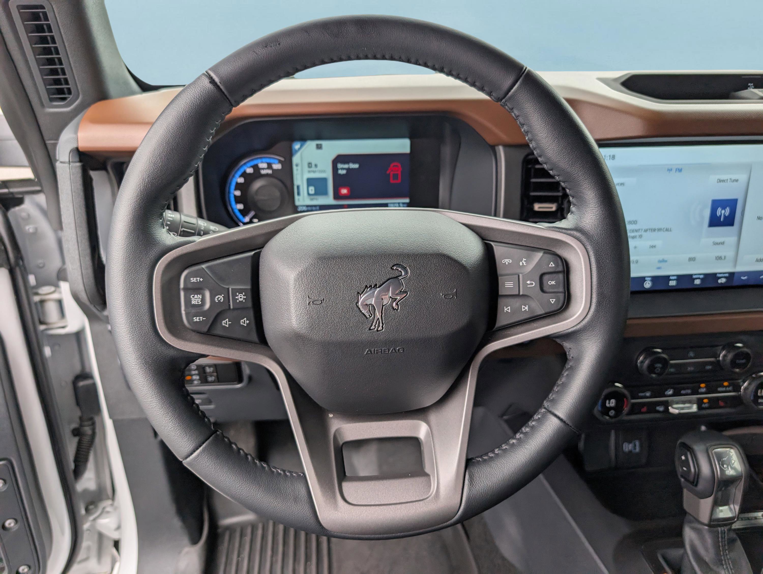 Used 2024 Ford Bronco Outer Banks image 20