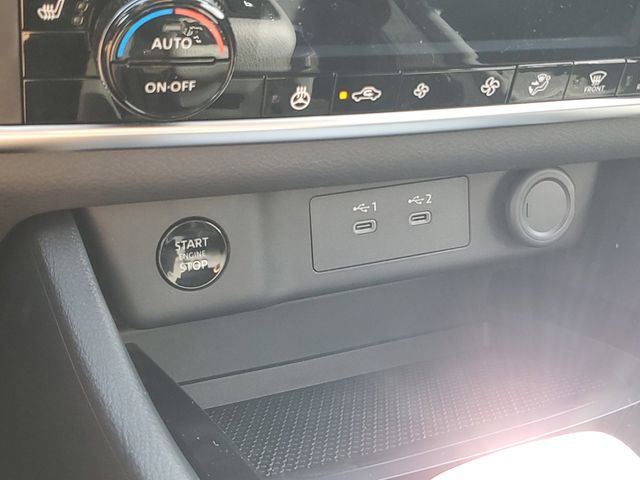 New 2026 Nissan Rogue SV w/ Cold Weather Package AWD/4WD image 29