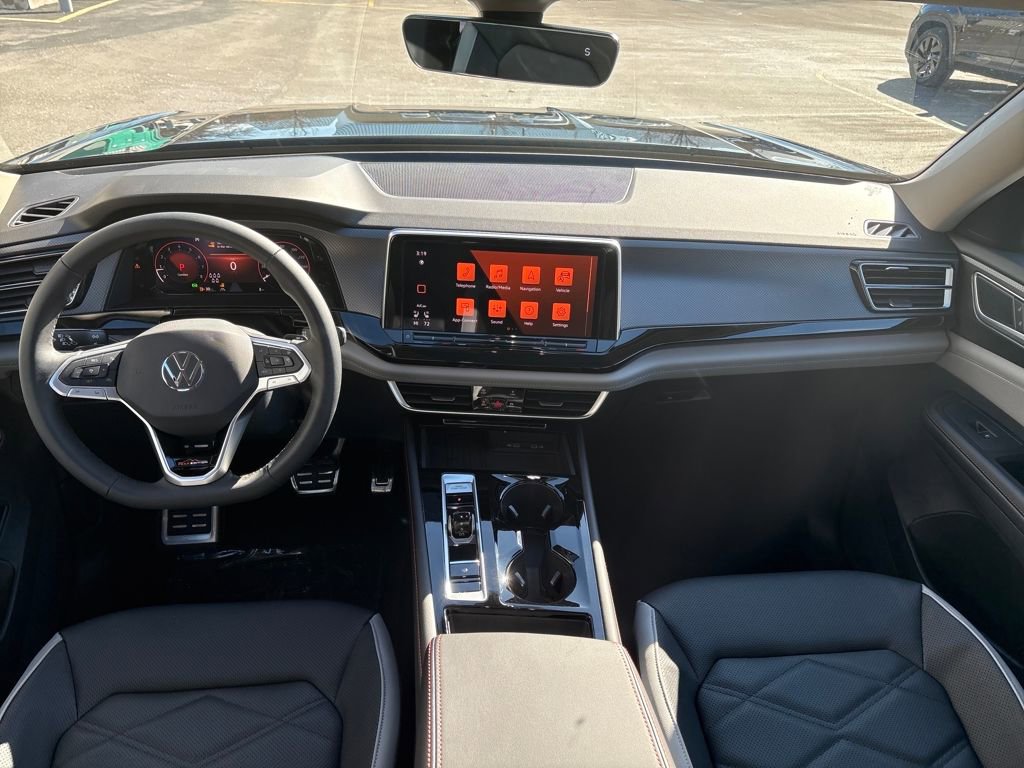 New 2026 Volkswagen Atlas Peak Edition AWD/4WD image 17