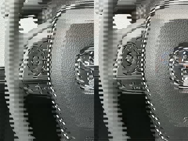 New 2024 Toyota Corolla SE image 8