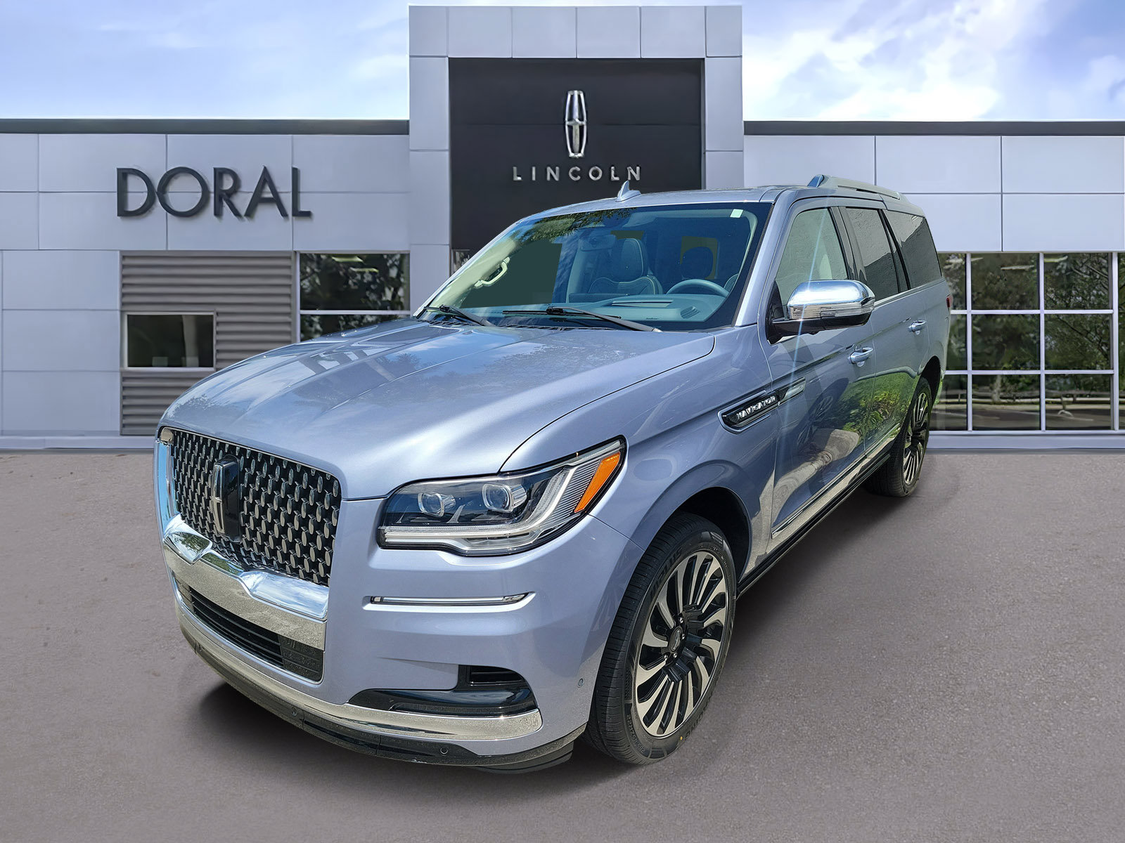 Certified 2024 Lincoln Navigator Black Label AWD/4WD video 1