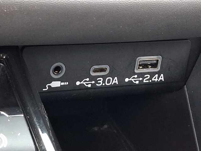 Used 2023 Subaru Outback Onyx Edition AWD/4WD image 23