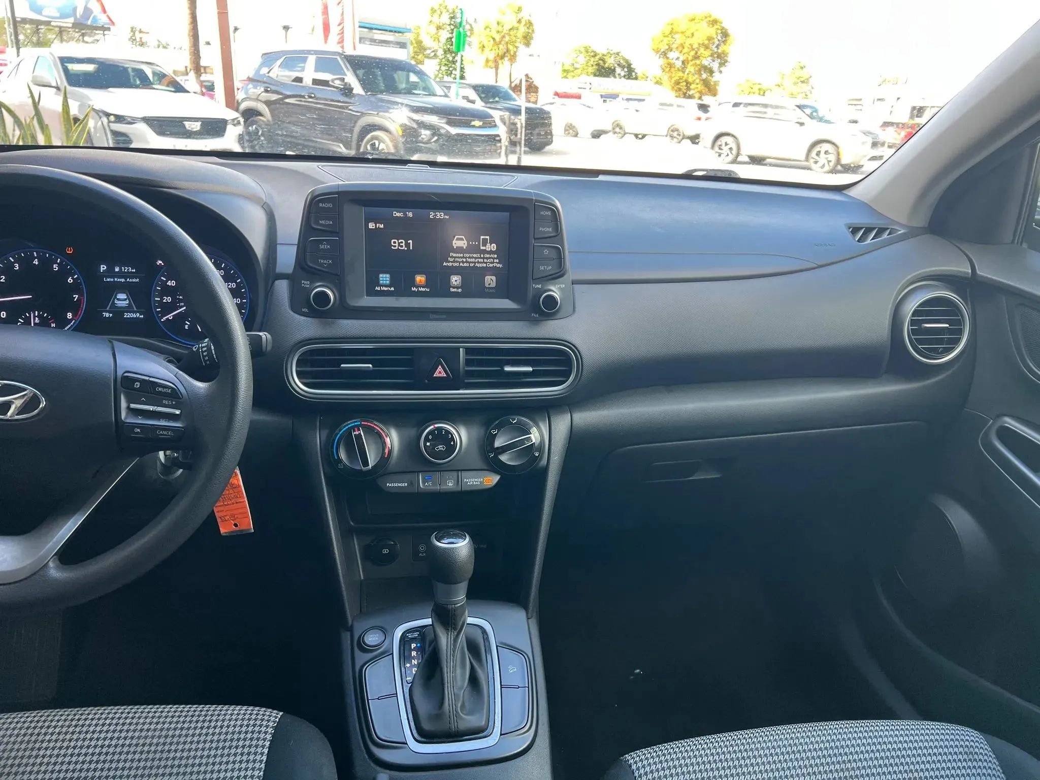 Used 2020 Hyundai Kona SEL image 18