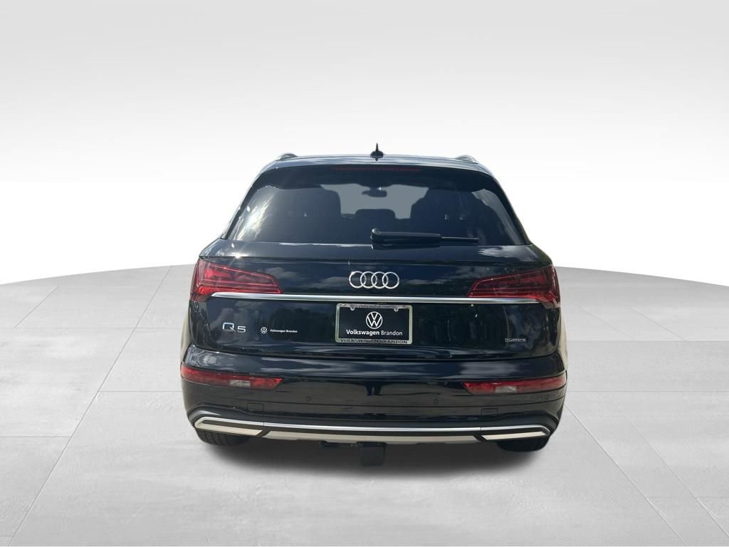 Used 2023 Audi Q5 2.0T Premium Plus w/ Premium Plus Package AWD/4WD image 4
