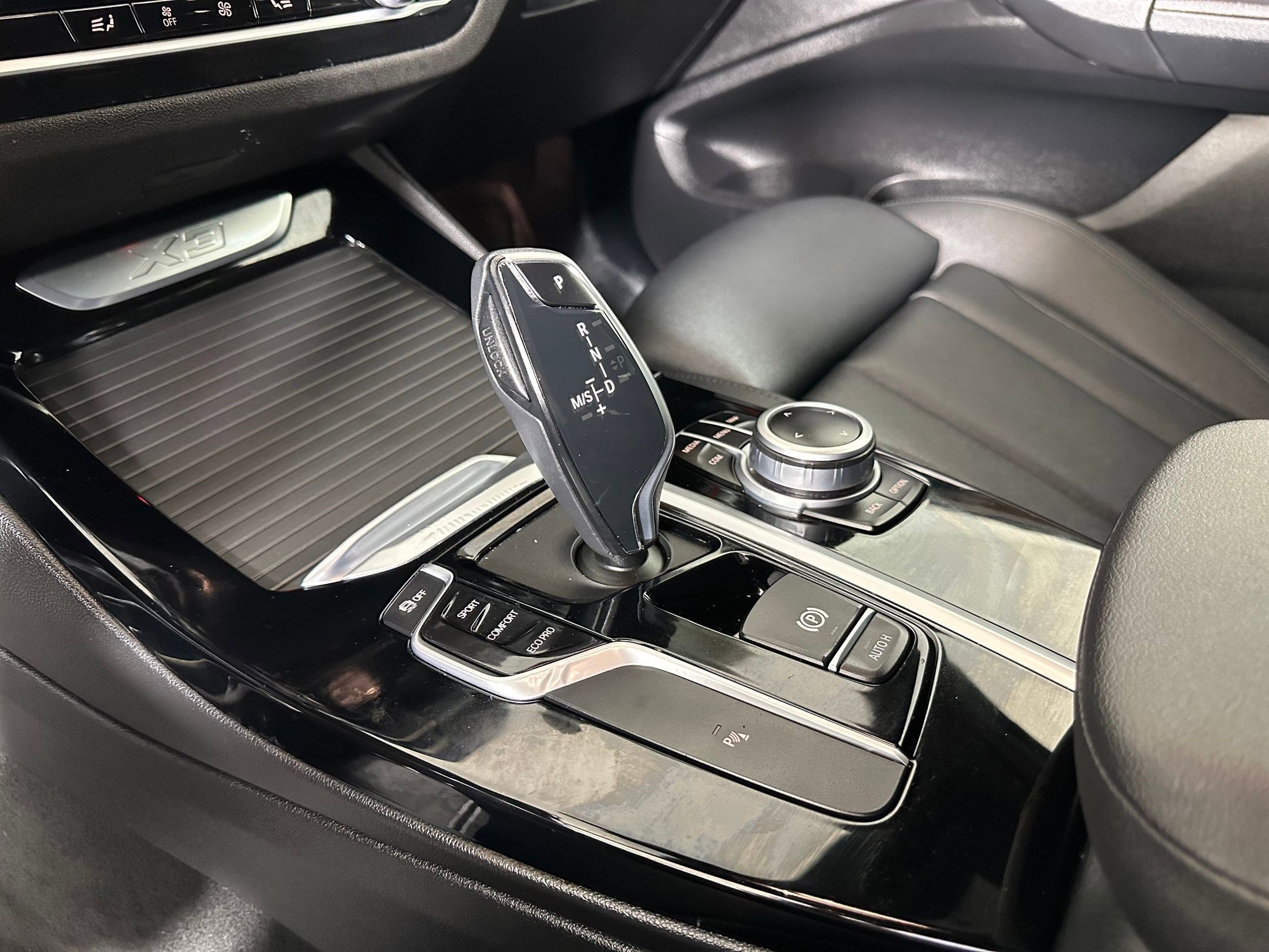 Used 2021 BMW X3 sDrive30i w/ Convenience Package image 17