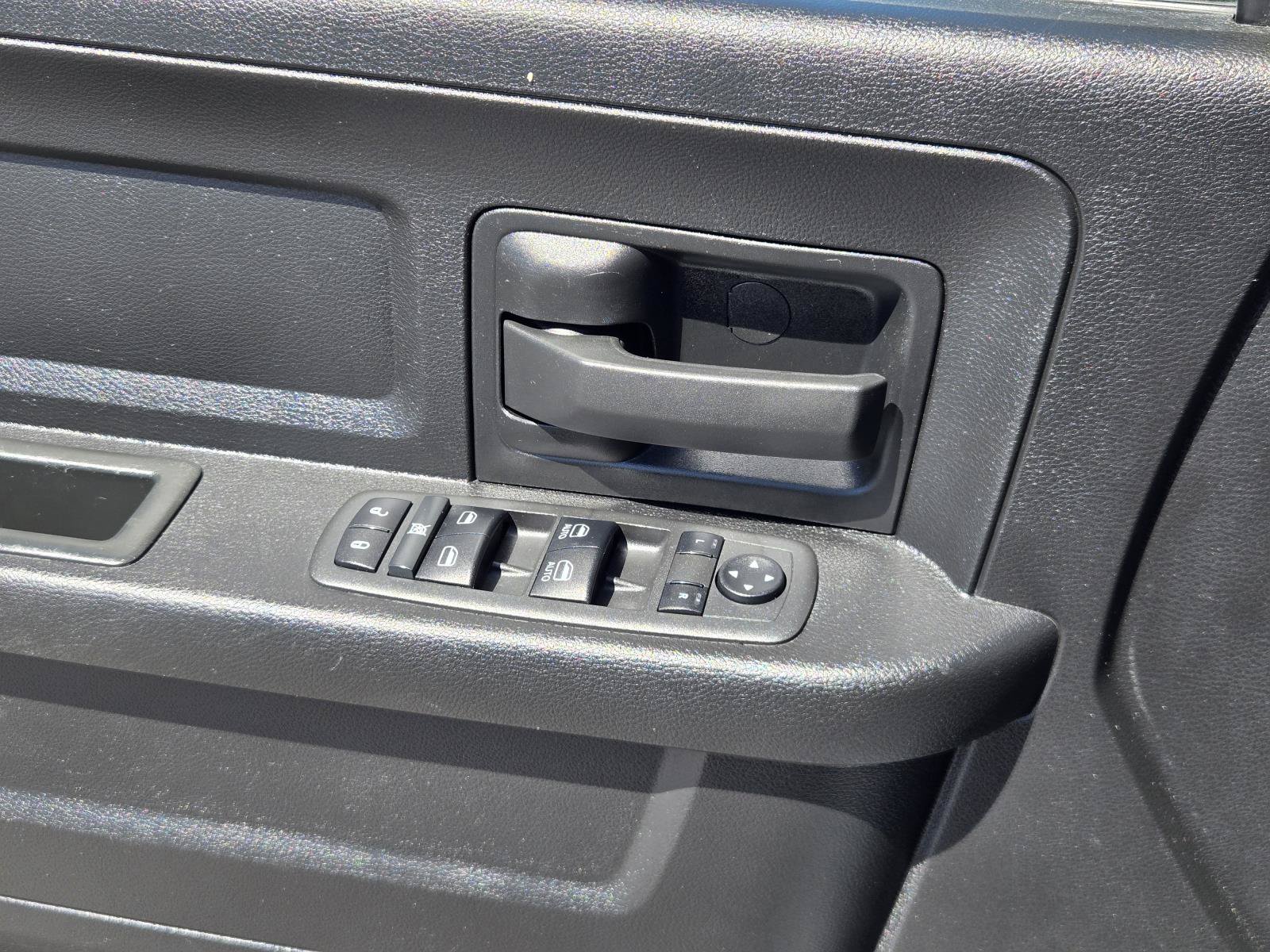 Used 2022 RAM 2500 Tradesman RWD image 22