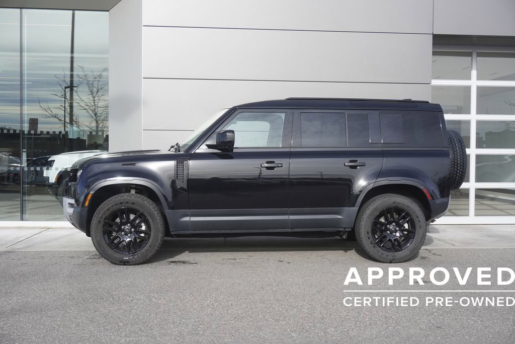 Used 2025 Land Rover Defender 110 S image 8