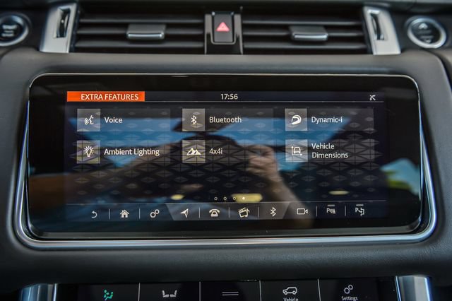 Used 2019 Land Rover Range Rover Sport Supercharged AWD/4WD image 21