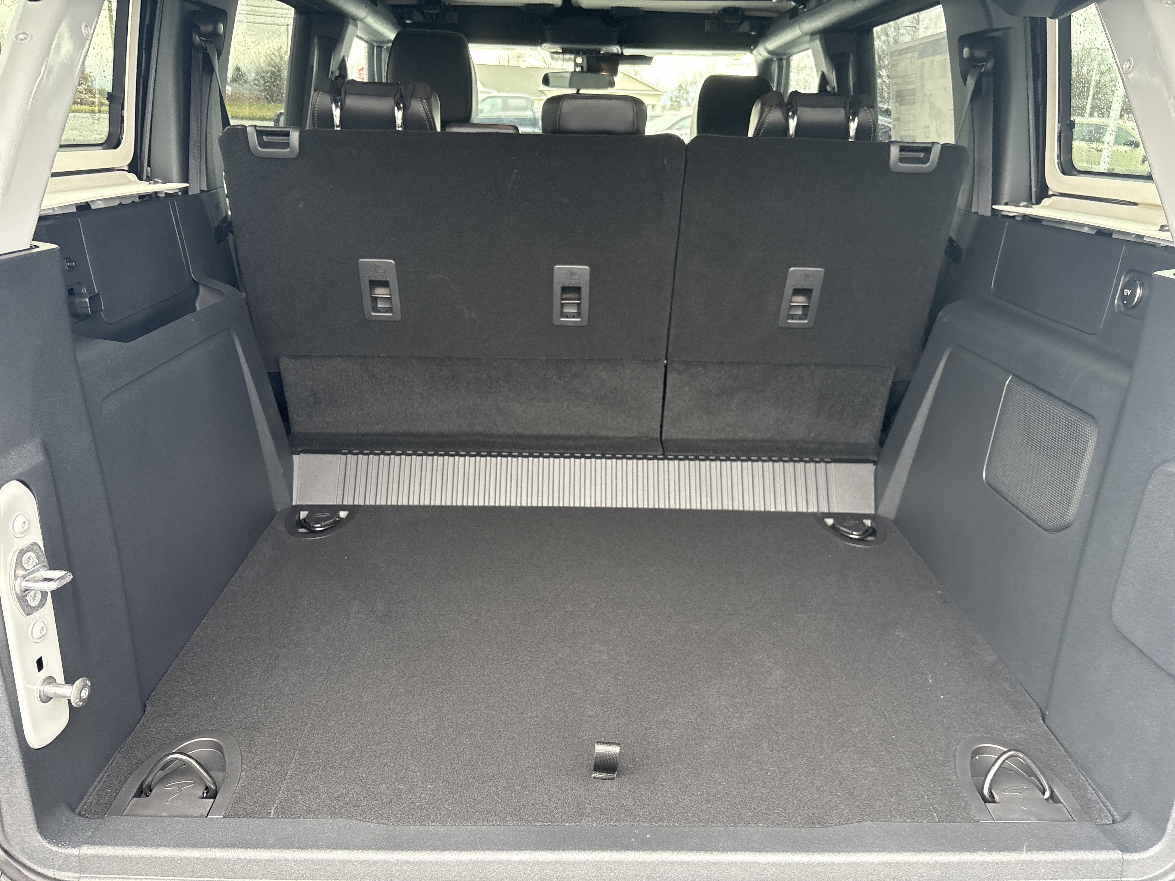 New 2026 Ford Bronco Badlands image 7