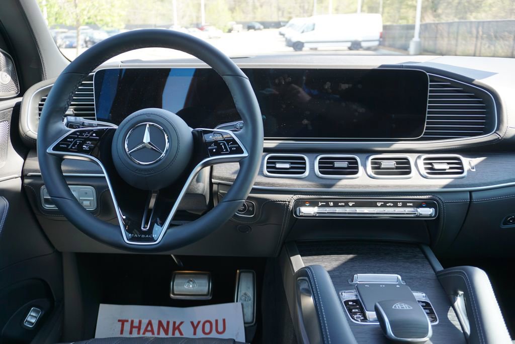 Certified 2025 Mercedes-Benz Maybach GLS 600 4MATIC image 47