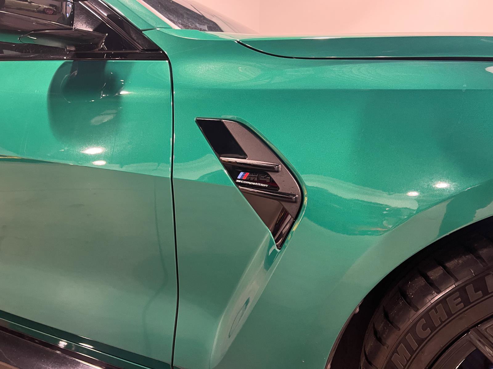 Used 2024 BMW M4 Competition w/ Executive Package image 41