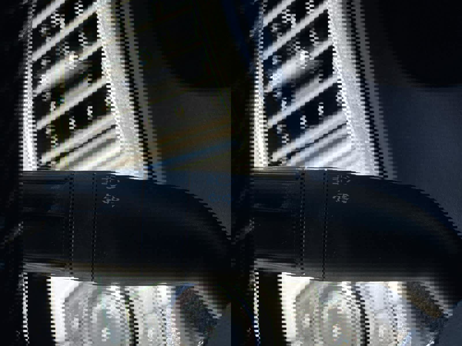 Used 2019 Ford Explorer Limited w/ Class III Trailer Tow Package image 22