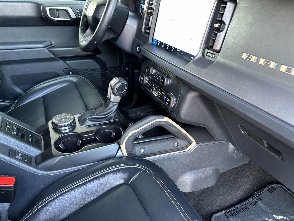 Certified 2025 Ford Bronco Badlands AWD/4WD image 15