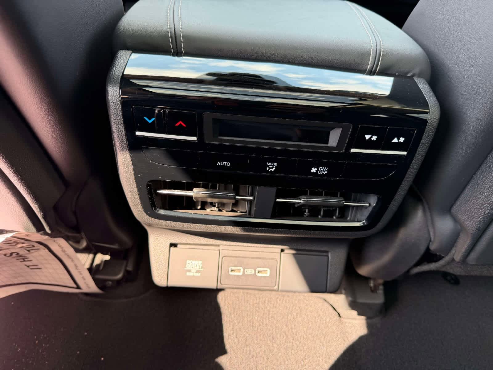 Used 2023 Acura MDX SH-AWD w/ Technology Package image 18