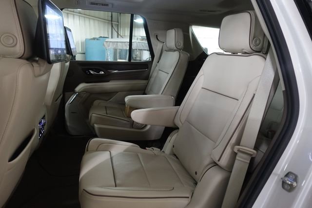 Used 2021 GMC Yukon Denali w/ Denali Premium Package AWD/4WD image 22