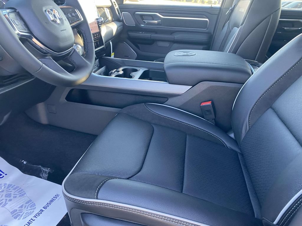 New 2026 RAM 1500 Laramie w/ Night Edition AWD/4WD image 43