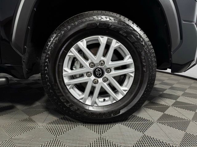 Used 2025 Toyota Tundra SR5 w/ SR5 Convenience Package image 11