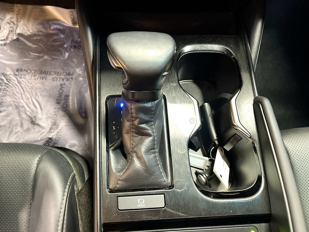 Used 2024 Lexus ES 350 w/ Premium Package FWD image 17