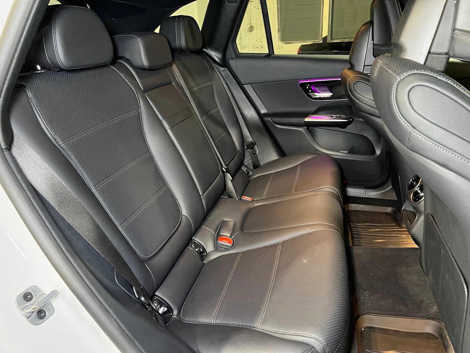 Certified 2025 Mercedes-Benz GLC 300 4MATIC image 14