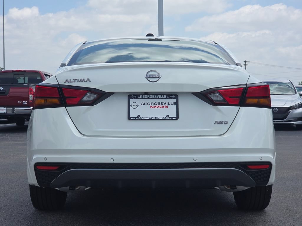 New 2026 Nissan Altima 2.5 SV AWD/4WD image 12