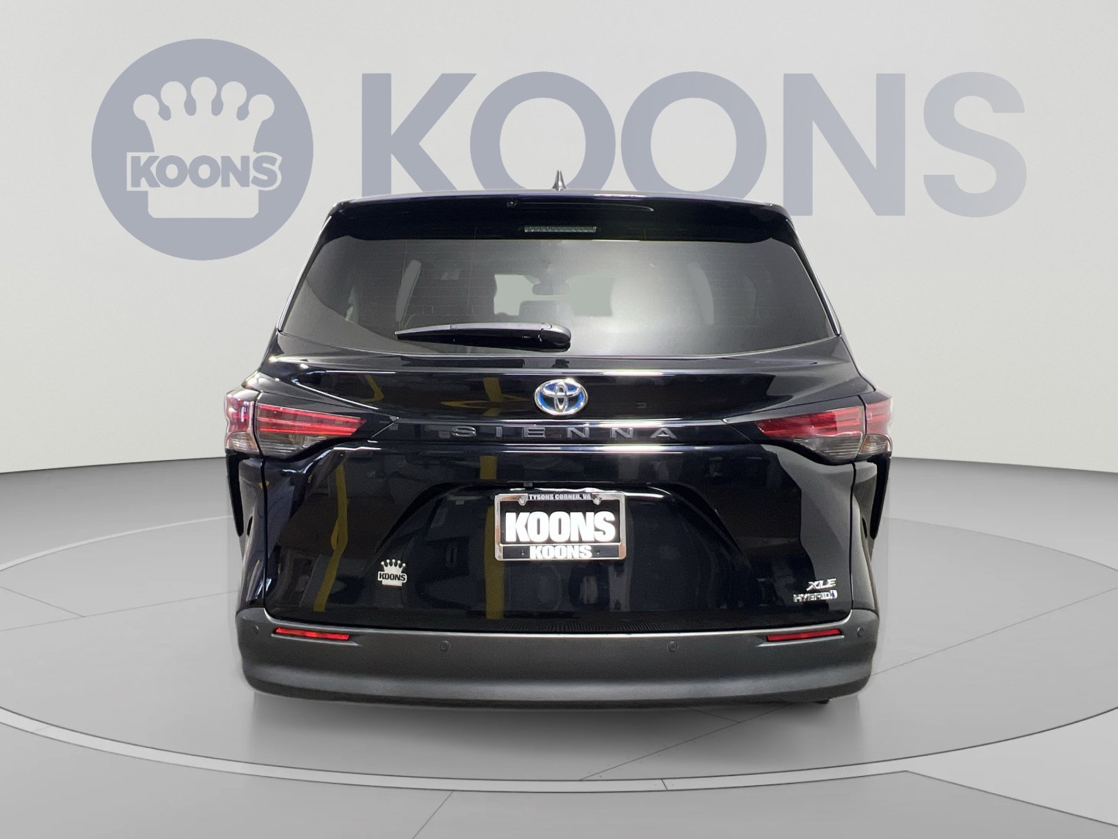 Used 2022 Toyota Sienna XLE FWD image 5