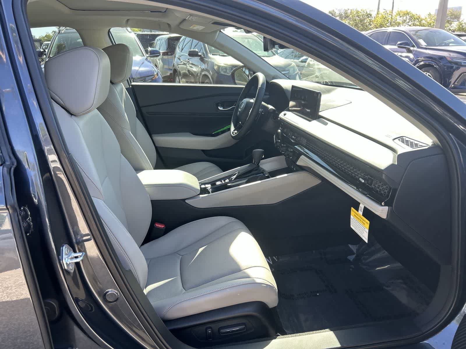 New 2026 Honda Accord EX-L image 14