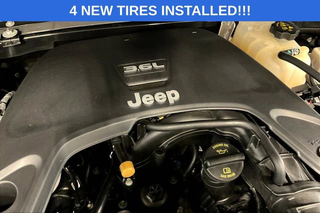 Used 2021 Jeep Gladiator Sport w/ Trailer Tow Package image 30