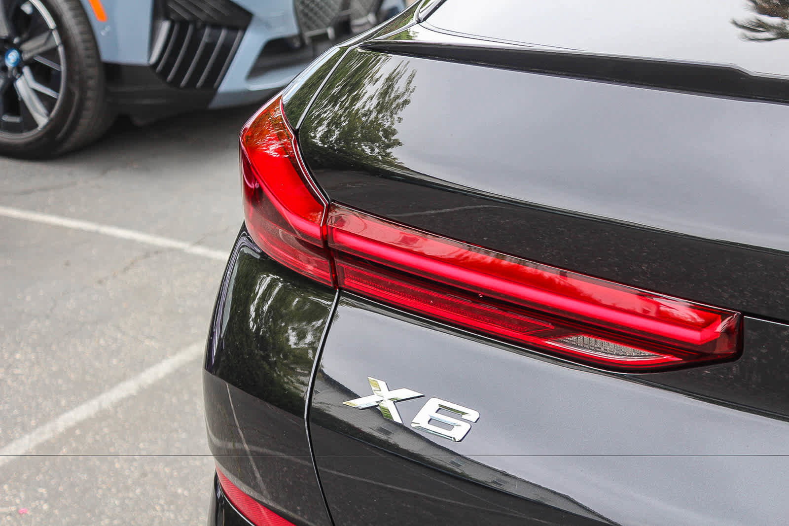 New 2027 BMW X6 xDrive40i w/ Executive Package AWD/4WD image 7