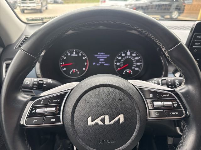 Used 2023 Kia Seltos S image 21