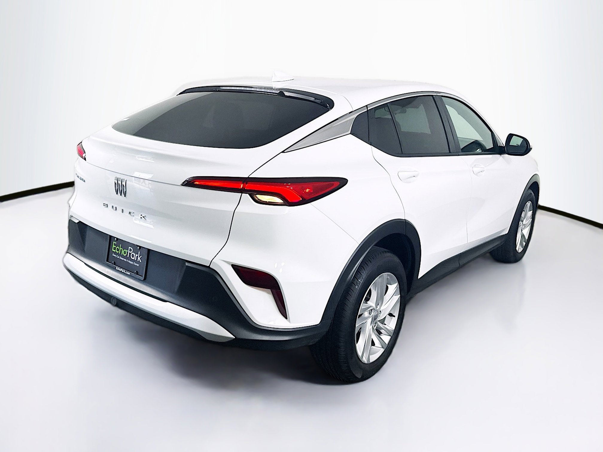 Used 2025 Buick Envista Preferred FWD image 9