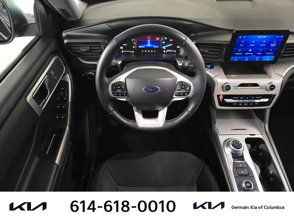 Used 2023 Ford Explorer XLT image 17