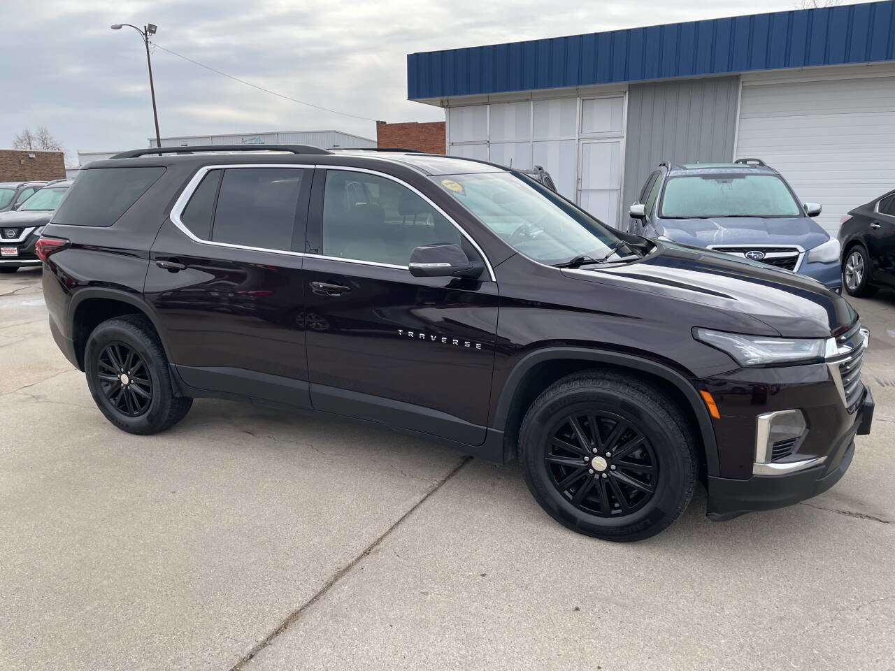 Used 2022 Chevrolet Traverse LT image 5