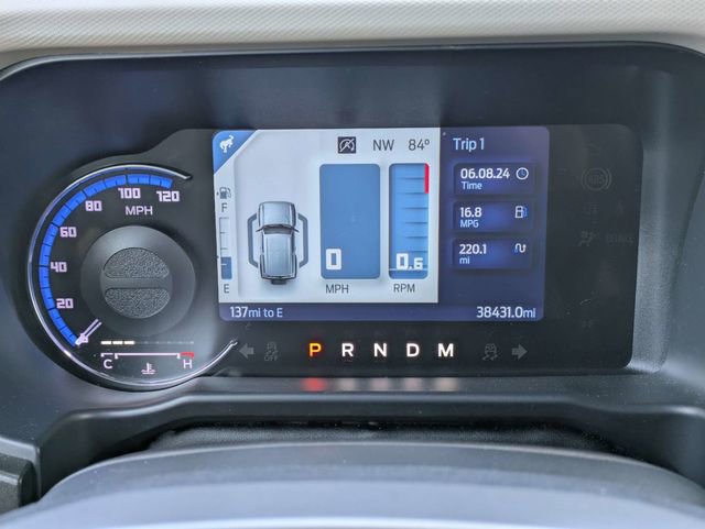 Used 2022 Ford Bronco Wildtrak image 32