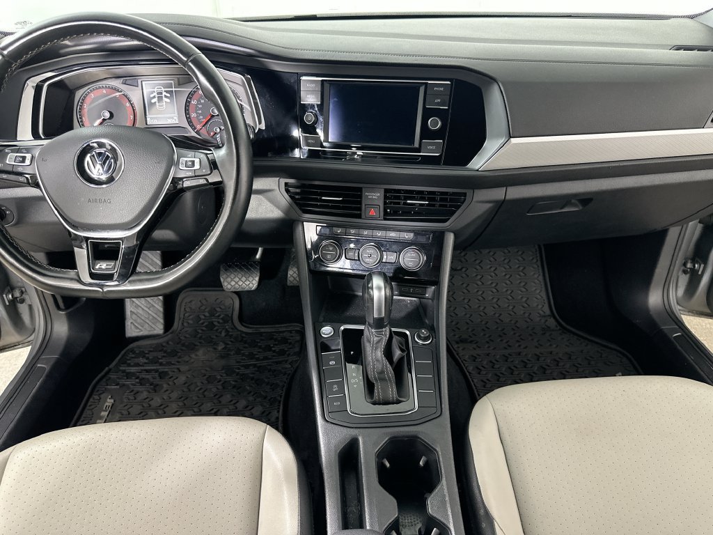 Used 2020 Volkswagen Jetta R-Line FWD image 20