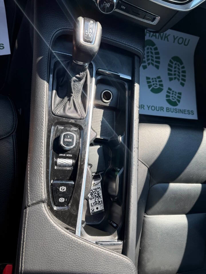 Used 2017 Volvo S90 T6 Momentum AWD/4WD image 16