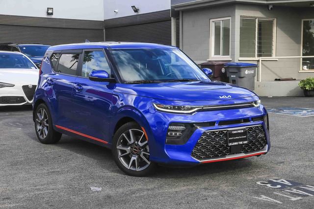 Certified 2022 Kia Soul Turbo image 2