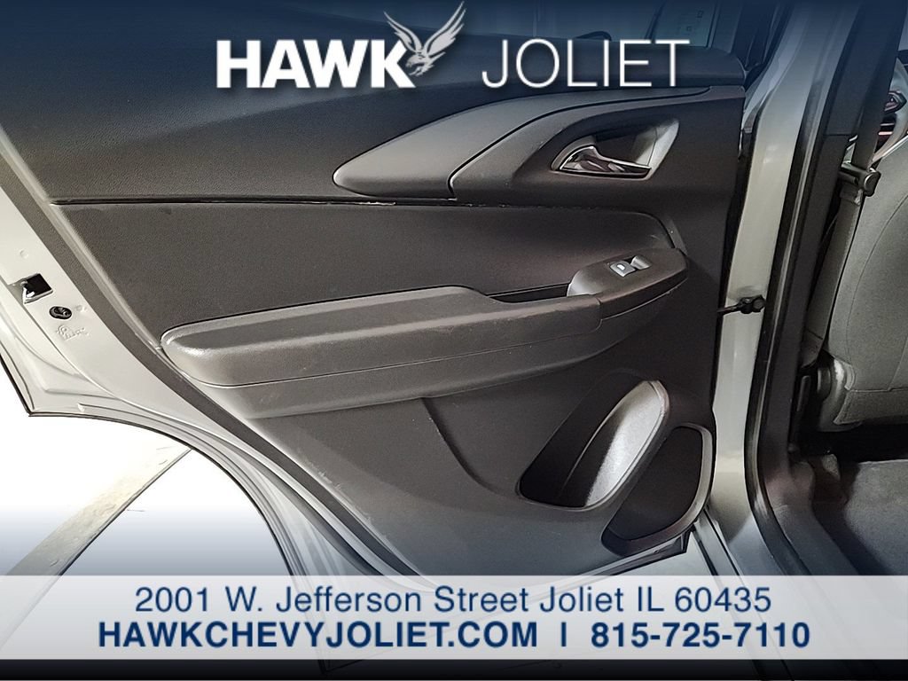 Used 2025 Chevrolet TrailBlazer LT AWD/4WD image 19