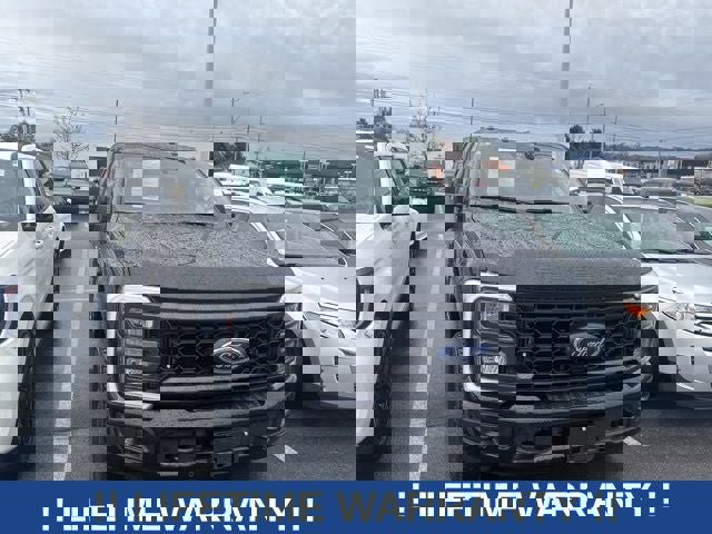 Used 2024 Ford F350 Lariat w/ Lariat Ultimate Package image 10