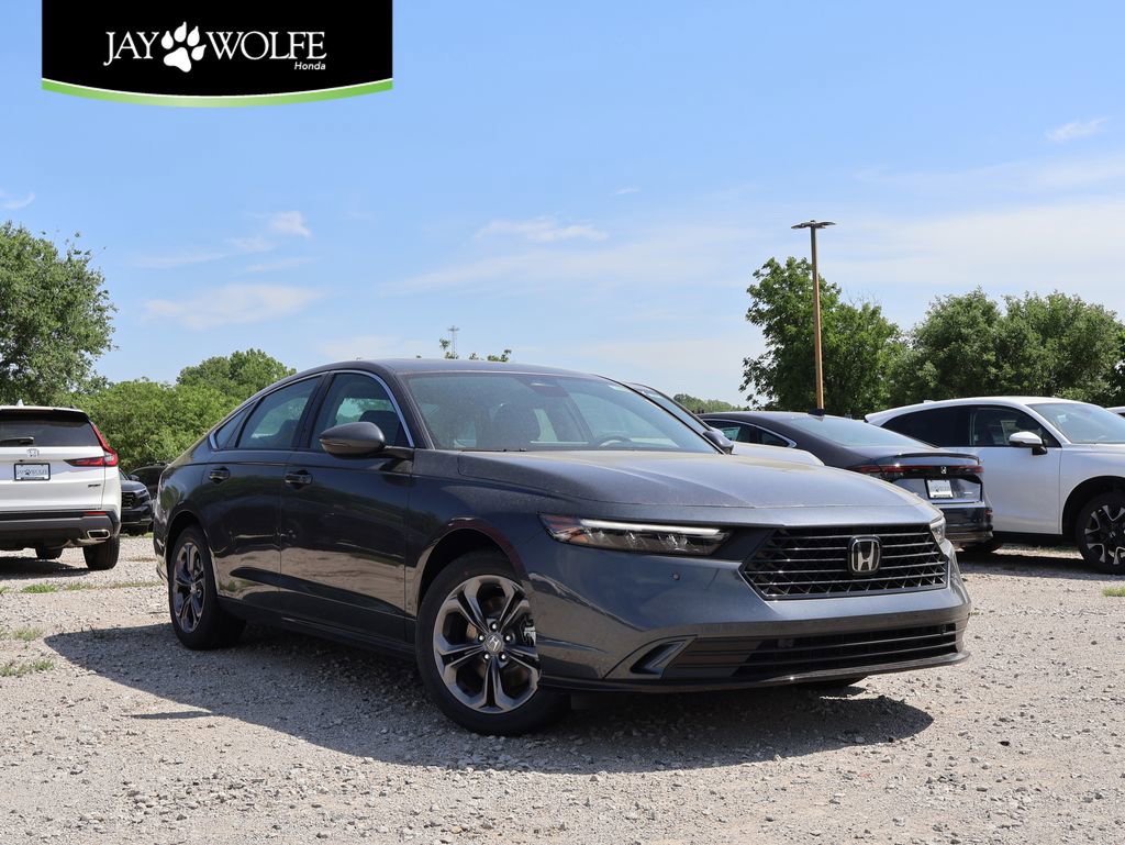 New 2026 Honda Accord EX-L image 1