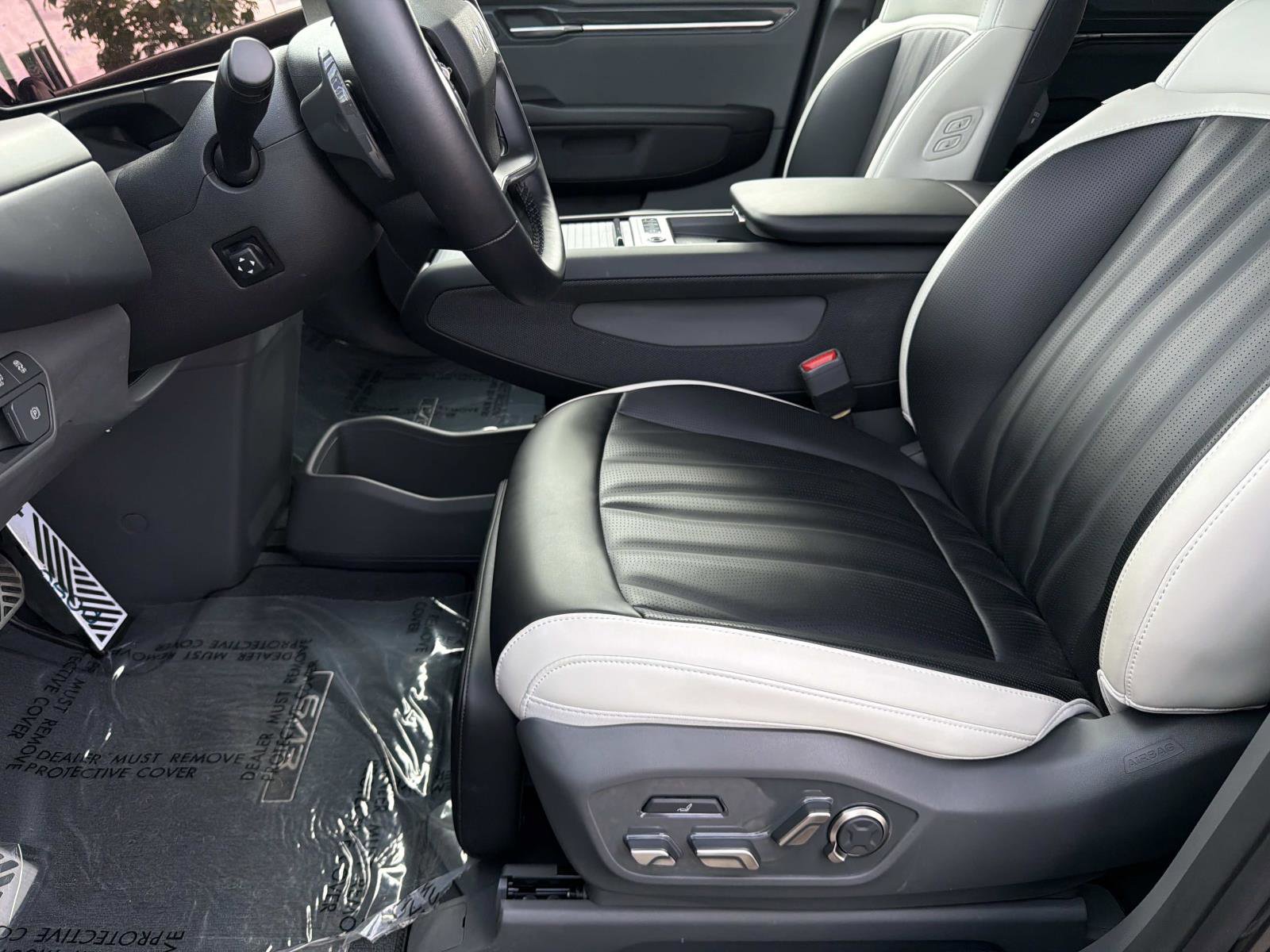 Used 2025 Kia EV9 GT-Line image 19