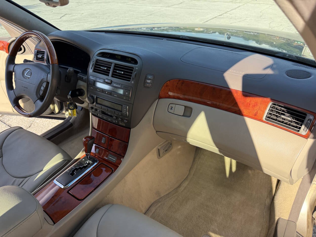 Used 2002 Lexus LS 430 RWD image 73