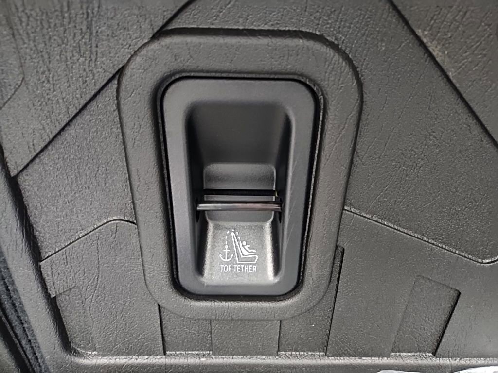 Certified 2025 Subaru Crosstrek 2.0i Premium image 48